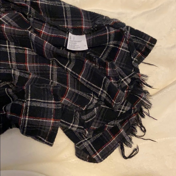 Flannel - Picture 4 of 4